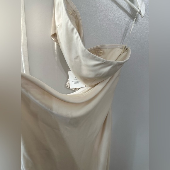 MISHA Blossom Gown - Picture 5 of 10